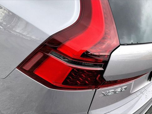 Used 2026 Volvo XC60 B5 Plus w/ Climate Package image 23