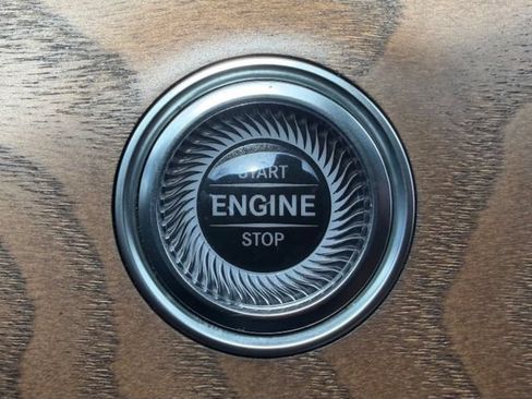 Used 2023 Mercedes-Benz E 350 4MATIC Sedan image 24