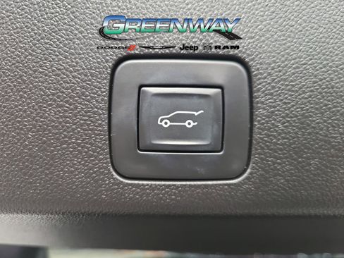 Used 2023 Buick Encore GX Select image 7