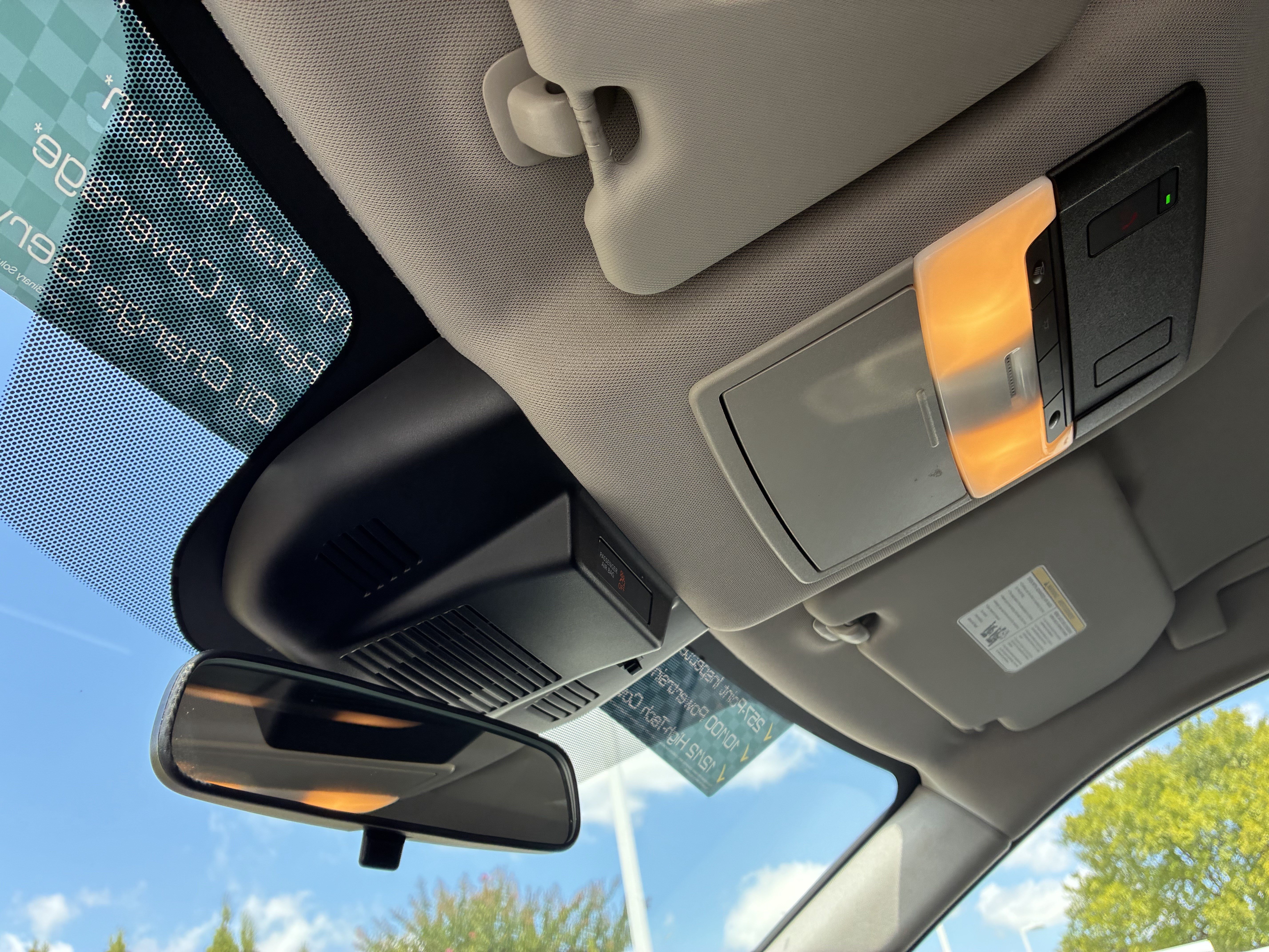 Used 2022 Nissan Rogue SV FWD image 35