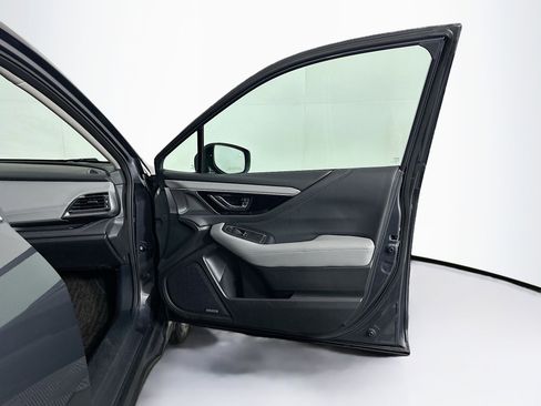Used 2023 Subaru Outback Limited image 34