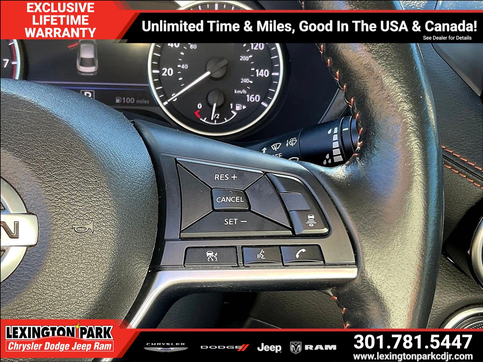 Used 2023 Nissan Sentra SR w/ SR Premium Package FWD image 12