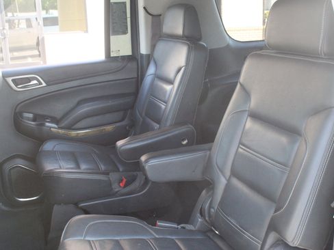 Used 2017 GMC Yukon XL Denali w/ Open Road Package AWD/4WD image 27