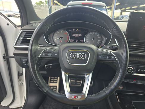 Used 2022 Audi SQ5 Premium w/ Convenience Package image 10