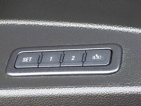 Used 2018 Chevrolet Tahoe LT image 26