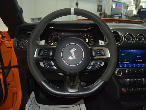 Used 2021 Ford Mustang Shelby GT500 w/ Technology Package RWD image 39