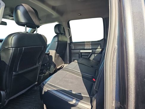 Used 2017 Ford F250 Lariat w/ Lariat Value Package AWD/4WD image 14