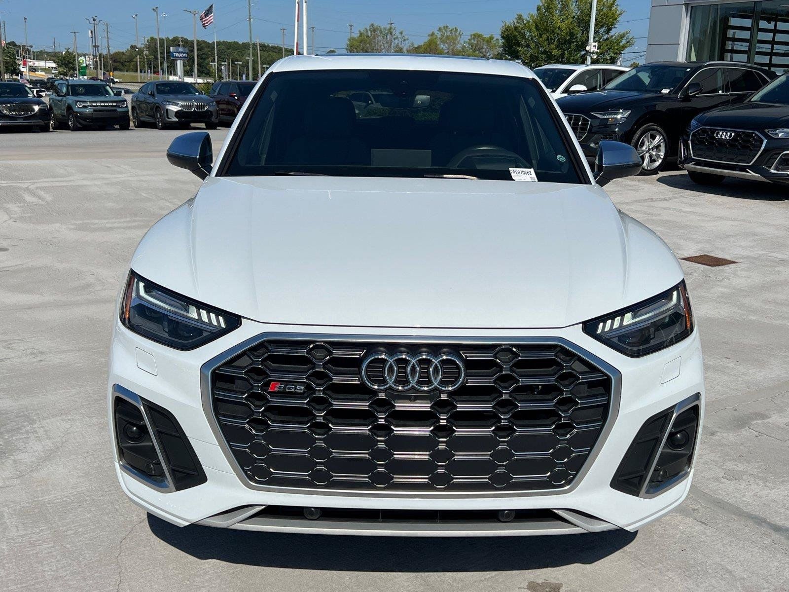 Used 2023 Audi SQ5 Prestige w/ Prestige Package AWD/4WD image 2