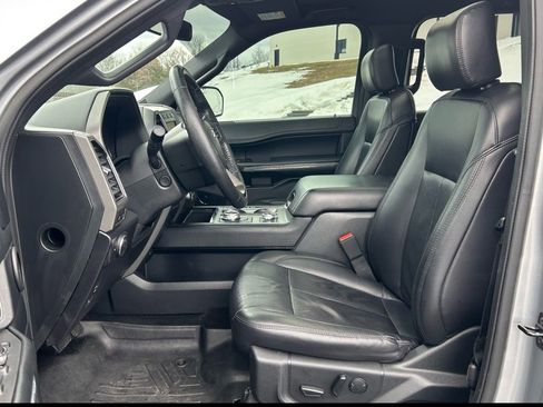 Used 2020 Ford Expedition XLT w/ Equipment Group 202A image 17
