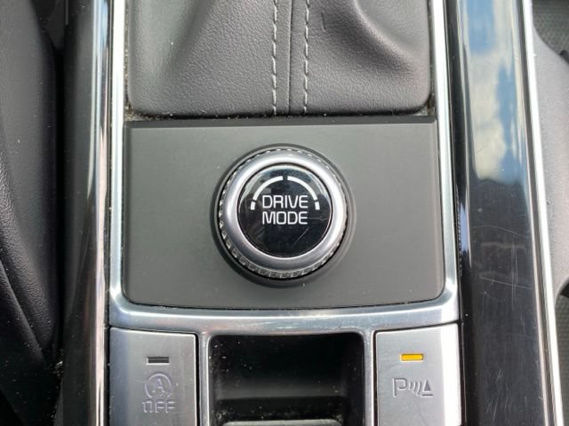 Used 2025 Kia Telluride S FWD image 30
