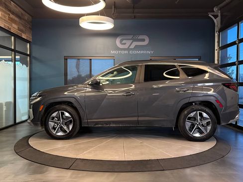 Used 2025 Hyundai Tucson SEL AWD/4WD image 6