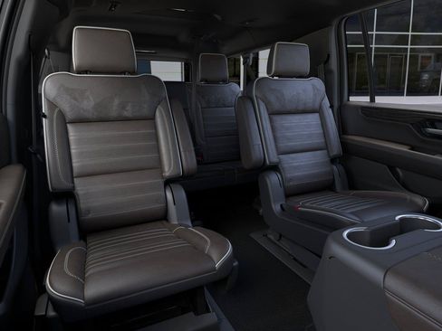 New 2026 GMC Yukon XL Denali Ultimate AWD/4WD image 17