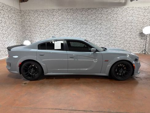 Used 2022 Dodge Charger Scat Pack RWD image 8