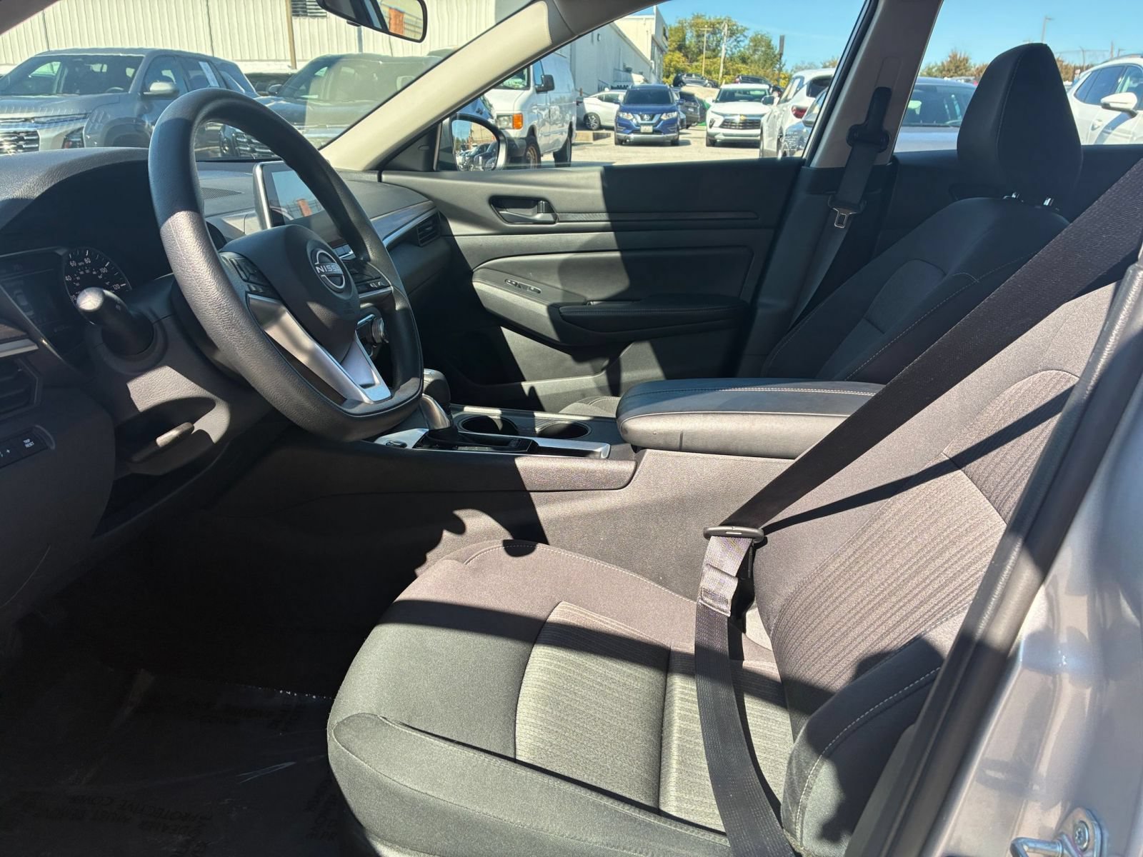 Used 2026 Nissan Altima 2.5 SV FWD image 21
