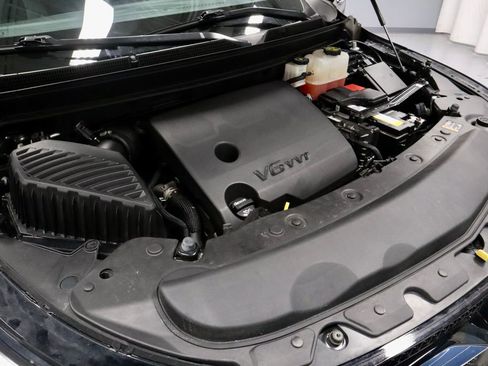 Used 2024 Buick Enclave Essence w/ Sport Touring Edition FWD image 15