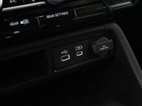 Certified 2023 Honda Pilot Sport image 27