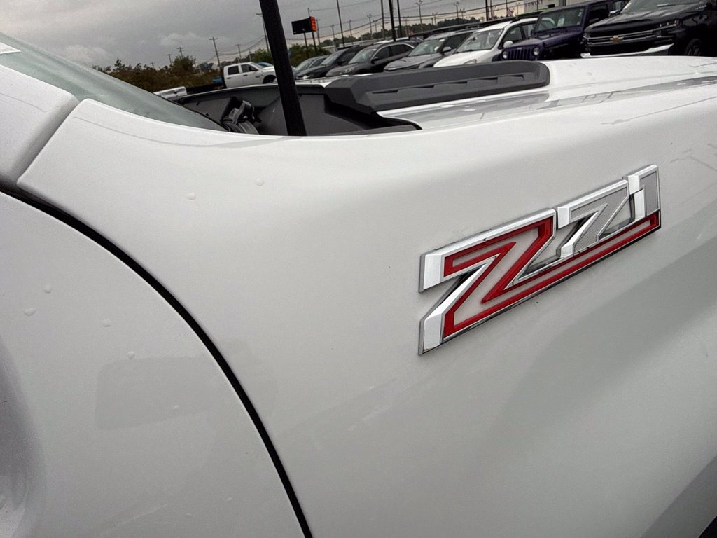 Used 2023 Chevrolet Silverado 2500 LT w/ Convenience Package AWD/4WD image 38