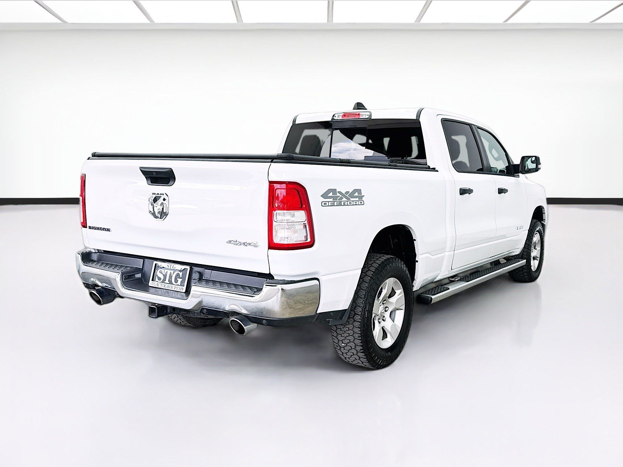 Used 2023 RAM 1500 Big Horn AWD/4WD image 4