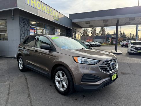 Used 2019 Ford Edge SE image 7