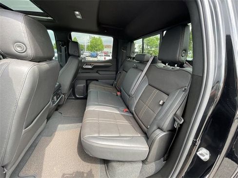 Certified 2024 Chevrolet Silverado 1500 High Country w/ Technology Package image 26