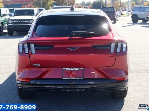 Used 2022 Ford Mustang Mach-E Premium image 6