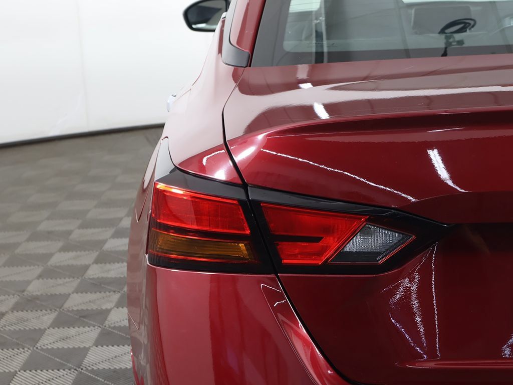 Used 2023 Nissan Altima 2.5 SV AWD/4WD image 12