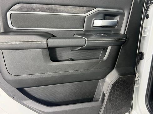 Used 2024 RAM 2500 Big Horn w/ Bed Utility Group image 27