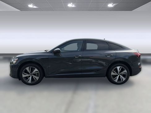 Used 2024 Audi Q8 e-tron Premium AWD/4WD image 2