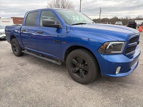 Used 2017 RAM 1500 Express w/ Express Value Package image 2