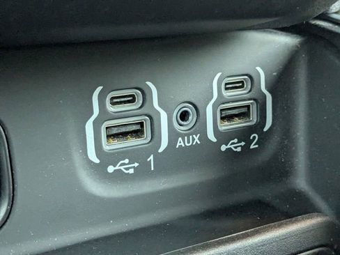 Used 2022 RAM 1500 Big Horn image 21