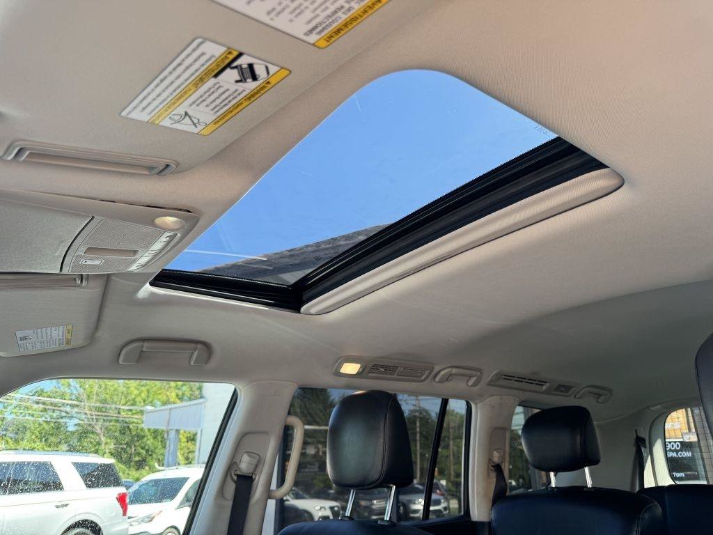 Used 2019 INFINITI QX80 Luxe AWD/4WD image 24