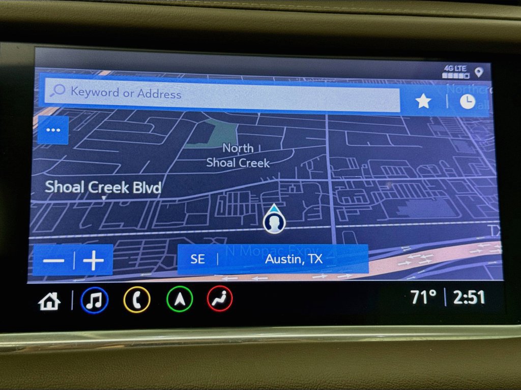 Used 2021 GMC Yukon Denali RWD image 16