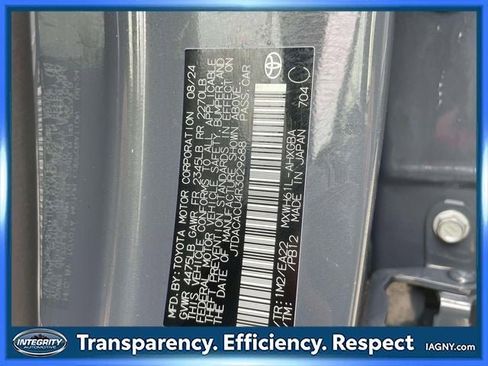 Used 2024 Toyota Prius Prime FWD image 19