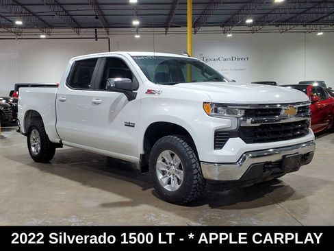 Used 2022 Chevrolet Silverado 1500 LT w/ Z71 Off-Road Package AWD/4WD image 3