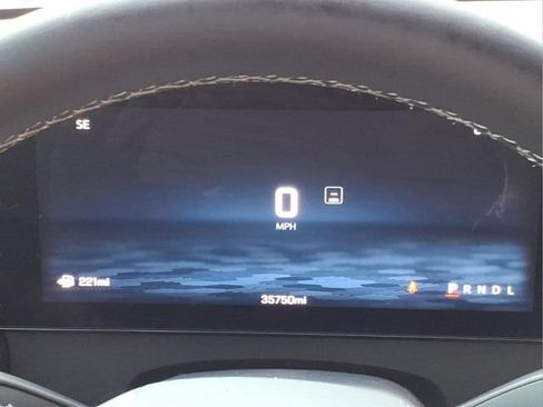 Used 2024 Chevrolet Traverse LT w/ Trailering Package FWD image 25