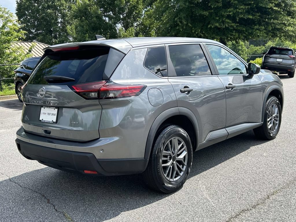 Certified 2024 Nissan Rogue S AWD/4WD image 5