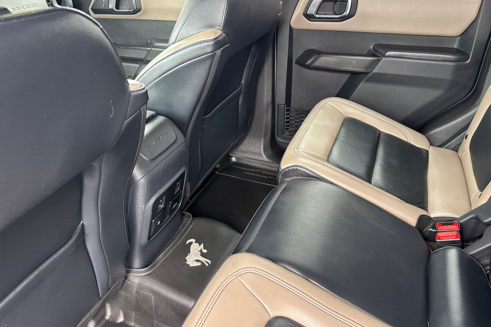 Certified 2024 Ford Bronco Wildtrak AWD/4WD image 14