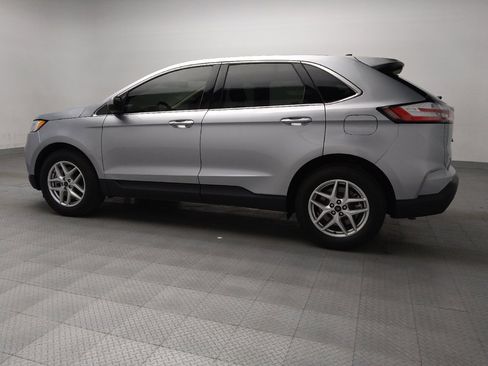 Used 2024 Ford Edge SEL image 3