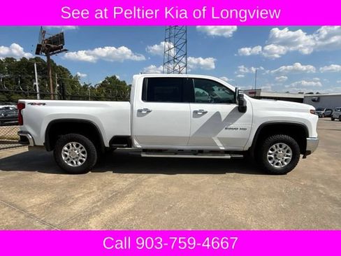 Used 2024 Chevrolet Silverado 2500 LTZ AWD/4WD image 6