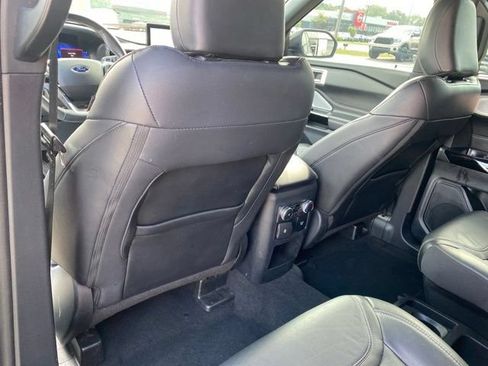 Used 2021 Ford Explorer ST w/ Equipment Group 401A AWD/4WD image 34