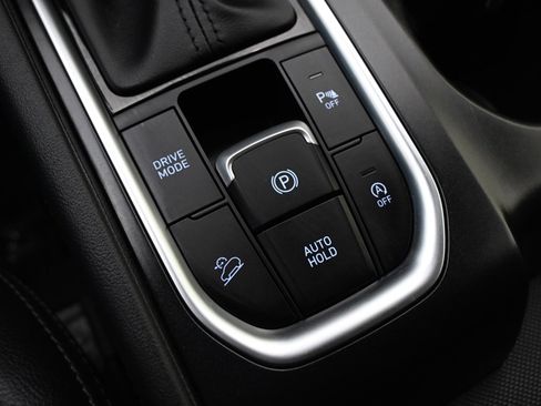 Used 2020 Hyundai Santa Fe SEL w/ Convenience + Premium Package image 28