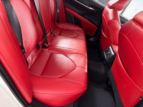 Used 2019 Toyota Camry XSE FWD image 20