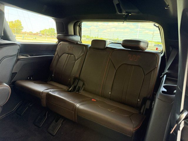 Used 2021 Ford Expedition King Ranch AWD/4WD image 8