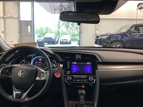 Used 2021 Honda Civic EX image 6