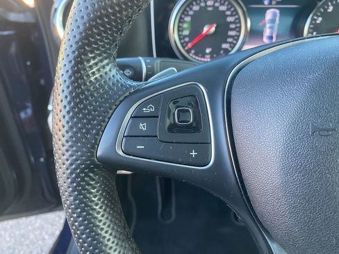 Used 2017 Mercedes-Benz E 300 4MATIC image 16