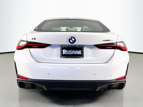 New 2026 BMW i4 eDrive40 w/ Premium Package RWD image 6