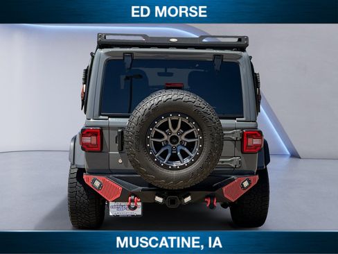 Used 2020 Jeep Wrangler Unlimited Sahara w/ Dual Top Group AWD/4WD image 4