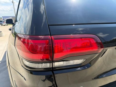 Used 2018 Jeep Grand Cherokee Trackhawk AWD/4WD image 69