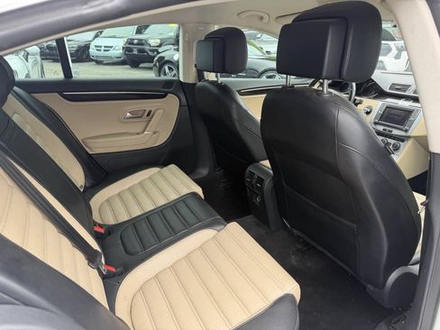 Used 2017 Volkswagen CC Sport FWD image 10