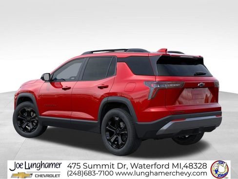 New 2026 Chevrolet Equinox LT w/ Convenience Package II FWD image 3